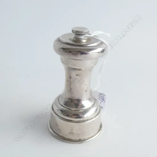SILVER PEPPER MILL/GRINDER BIRM.1940 H.85mm