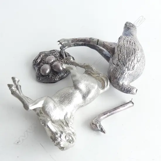 'SILVER FILLED' OSTRICH + S/PLATE HORSE BOTH BROKEN