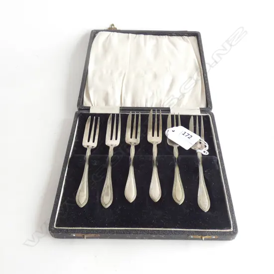 BOX SET OF 6 S/PLATED CAKE FORKS