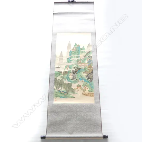 ORIENTAL SCROLL IN BOX - L. 1760MM