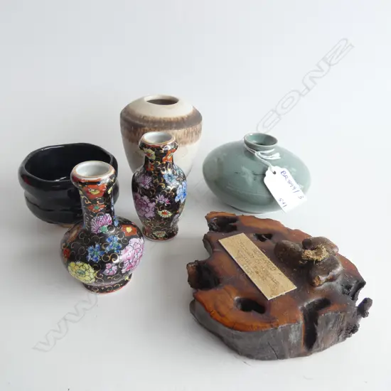 6 ASST. PCES; 5 SMALL CERAMIC VASES + 'ROO POO'