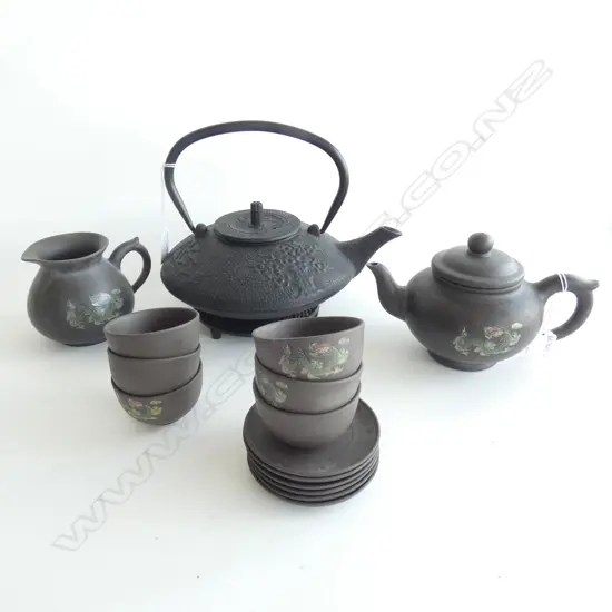 14 PCE CHINESE TEA SET + IRON TEA POT