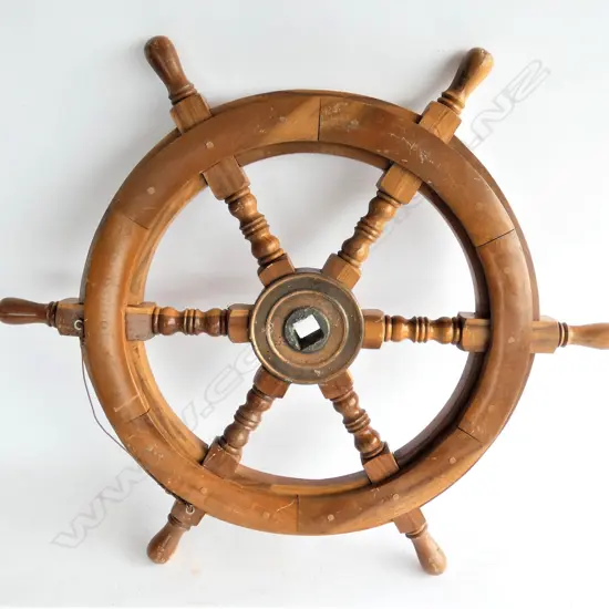 MAHOGANY SIX-SPOKE LAUNCH WHEEL. Dia.590mm (23”)