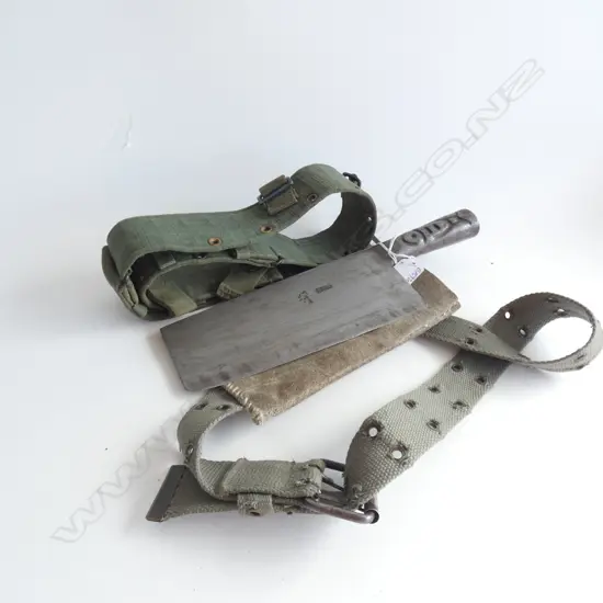 JAPANESE CLEAVER IN CANVAS POUCH + BELT