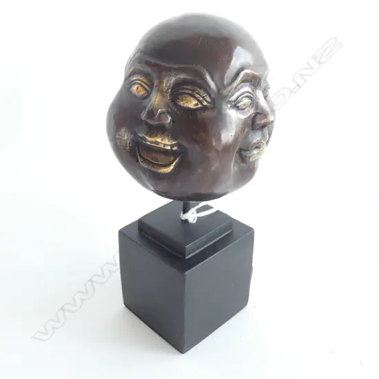 BRONZE 4 SIDED HEAD ON STAND H.185mm