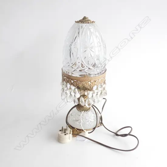 OLD GLASS & BRASS TABLE LAMP WITH HANGING PENDANTS H. 390MM