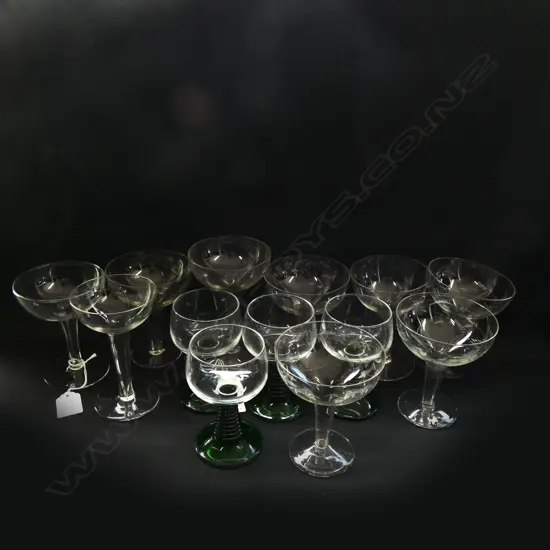 9 HOLLOW STEM GLASSES + 4 GREEN