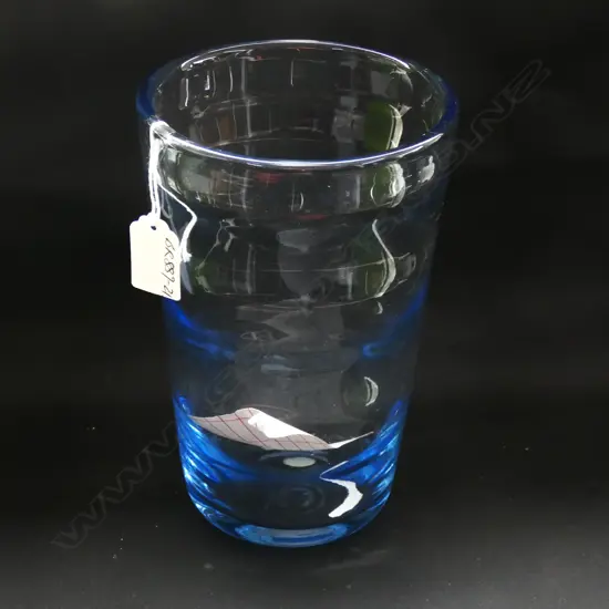 WHITEFRIARS BLUE OPTICAL RIBBED VASE H.205mm