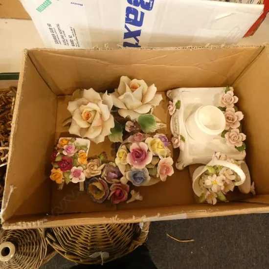 SM BOX LOT PORCELAIN FLOWER PCS INC. ROYAL ALBERT