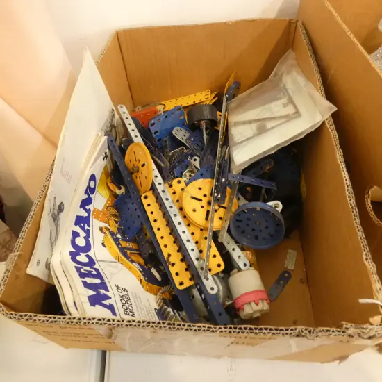 BOX LOT MECCANO 