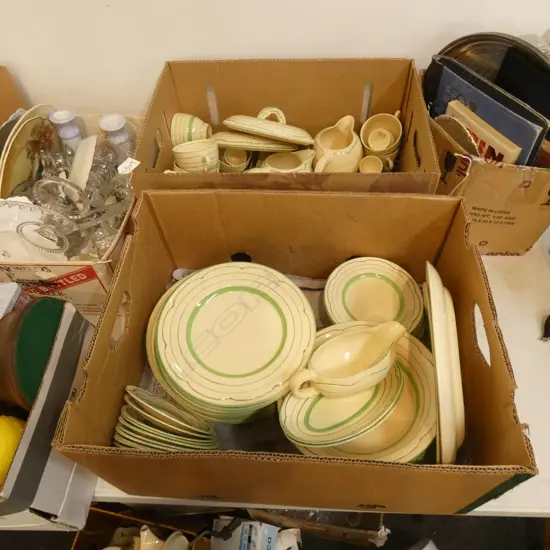 LARGE 93 PCE CLARICE CLIFF DECO DINNER SET...