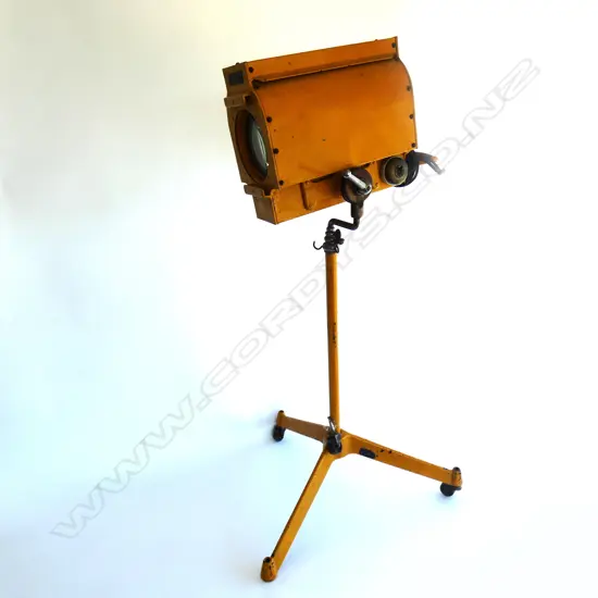 EARLY KODAK SPOTLIGHT ON STAND H. 1040MM