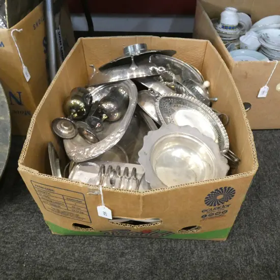 BOX S/PLATE DISHES BOWLS ETC