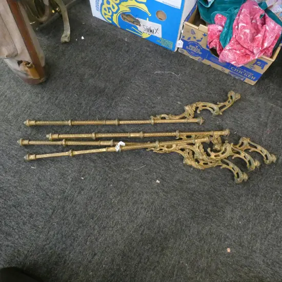 4 OLD GOLD PAINTED TABLE LEGS H.760mm