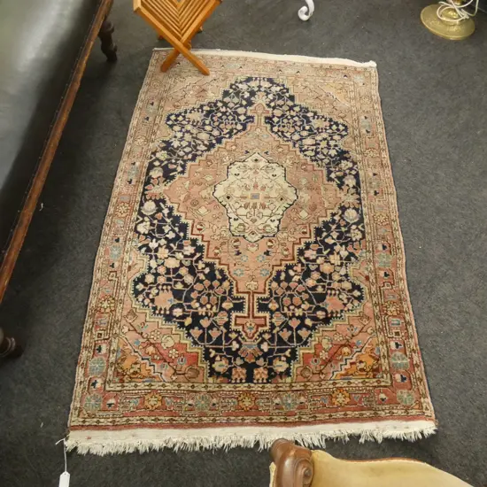 HAND KNOTTED IRANIAN RUG 1560x1060mm