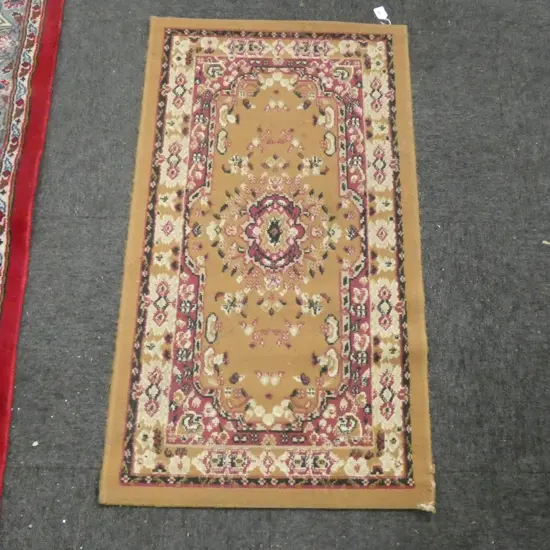 PERSIAN STYLE PRAYER RUG 600 X 1060MM