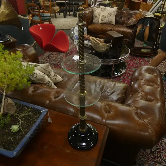 METAL & CIRCULAR GLASS STAND H.700mm