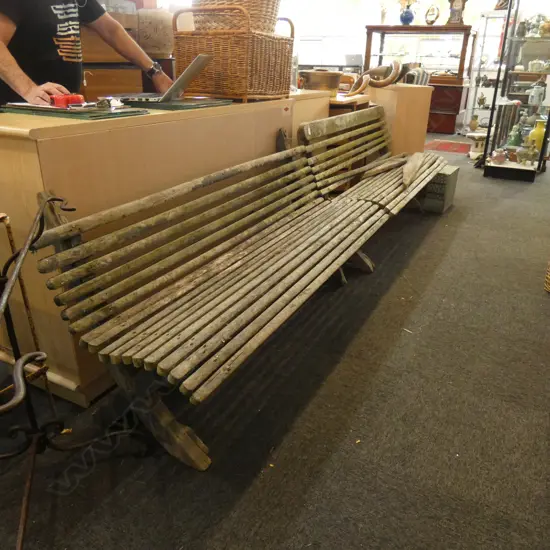 PR WOODEN GARDEN BENCHES ONE AF L.1610mm