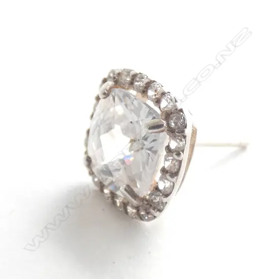 SINGLE 935 SILVER & CZ EARRING