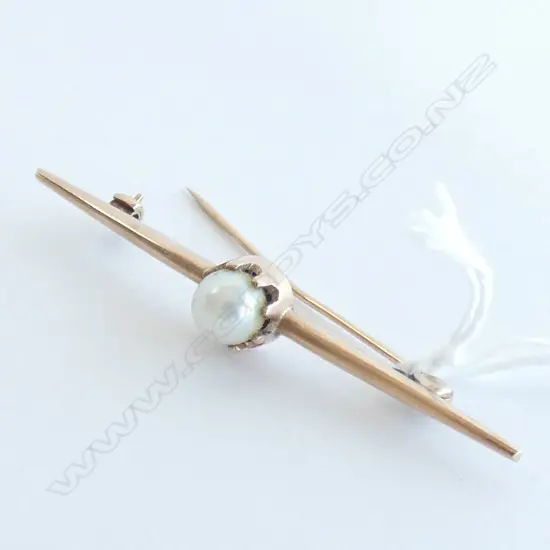 (19) 9CT GOLD & PEARL BAR BROOCH