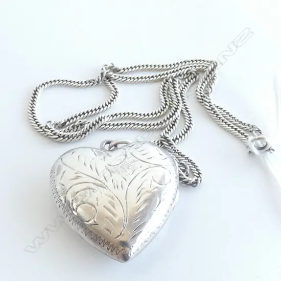SILVER PUFF HEART LOCKET ON SILVER CHAIN