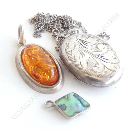 STG SILVER LOCKET, SILVER AMBER PENDANT, SILVER PAUA PENDANT