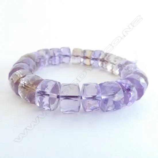AMETHYST? FACET CUT BEAD BRACELET