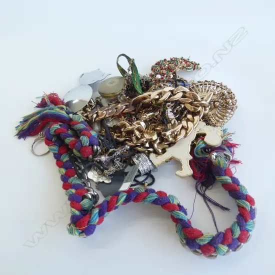 BAG ASST. COSTUME JEWELLERY