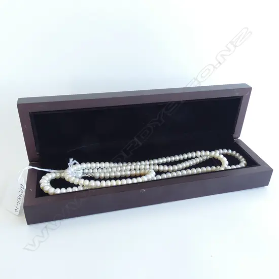 CULTURED FRESH WATER PEARL NECKLACE IN BOX