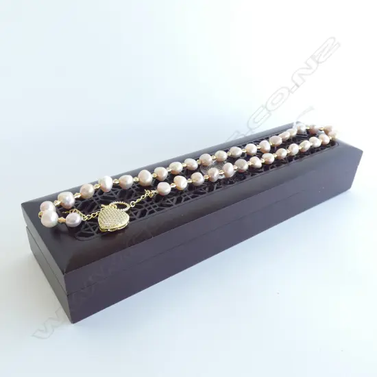 CULTURED FRESHWATER PINK PEARL NECKLACE PASTE CLASP IN BOX