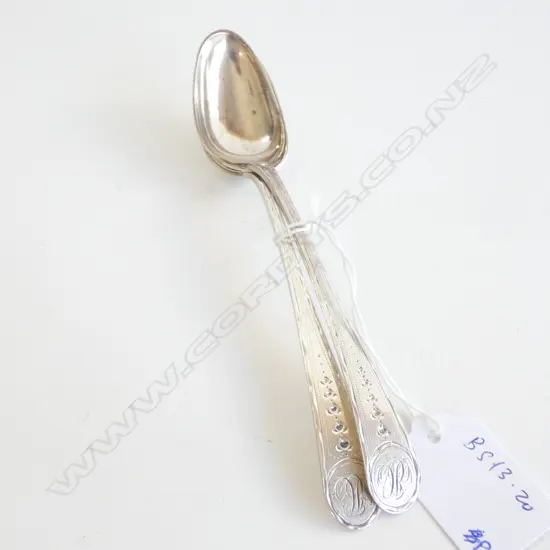 PR SILVER GEORGIAN BRIGHT CUT TEASPOONS. 43gm