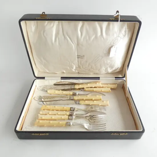 5 PLACE EDW S/PLATE & IVORY FISH SET ENGRAVED 