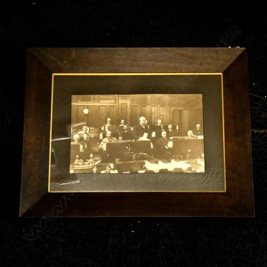 EARLY ORIGINAL OAK FRAMED PHOTOGRAPH of Wm MASSEY P.M & M.P.s IN HOUSE OF REPRESENTATIVES. c.1920. 225x380mm