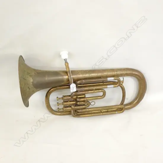 OLD BRASS TUBA 