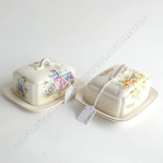 2 EARLY 20thC CHEESE DISHES LADY & FLORAL DECORATED