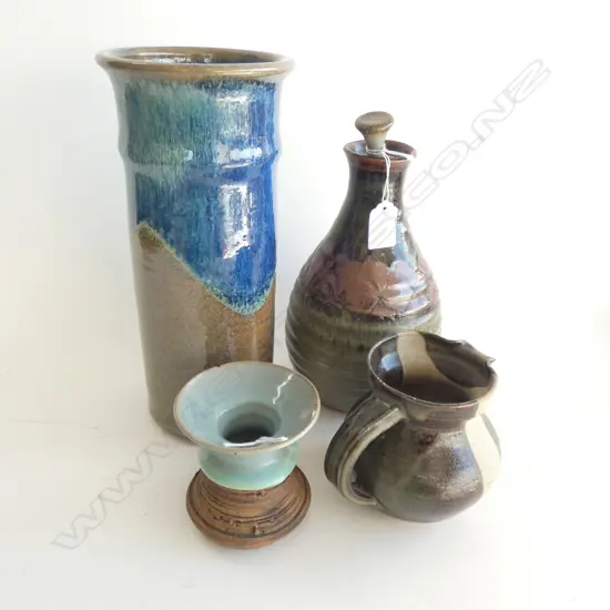 4 PCES VINTAGE NZ STUDIO CERAMICS; VASE H.280mm