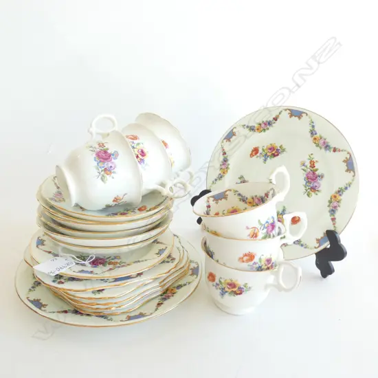 HAMMERSLEY PT TEASET - 6 CUPS & SAUCERS - 8 ASST PLATES 