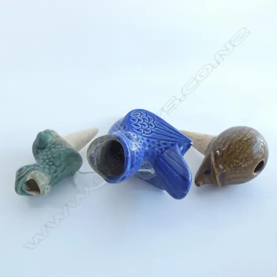3 CERAMIC PLANT WATERING SPIKES; BIRD / FROG & HEDGEHOG  H. 150MM MADE IN ENGLAND