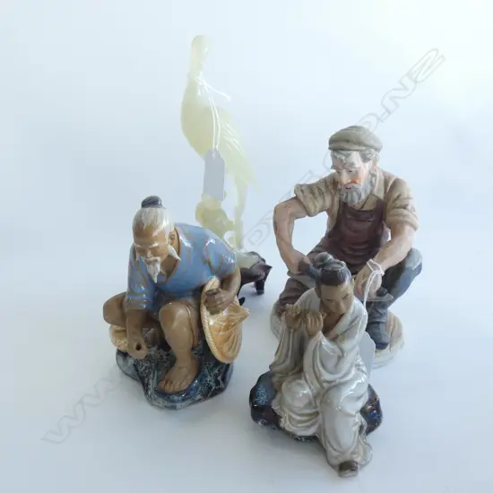 3 ORIENTAL PORCELAIN FIGURES & 1 ORIENTAL BIRD H.210MM SOME A/F