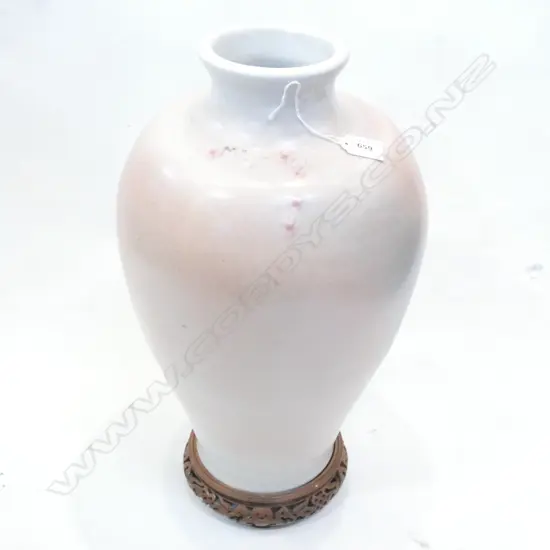 ORIENTAL POTTERY VASE ON STAND H.480mm
