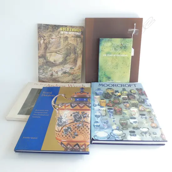 SIX  ASST REFERENCE & ART  BOOKS; MOORCROFT / ROYAL  DOULTON / TONY LANE ETC.