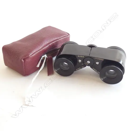 PR OLD ENGLISH OPERA GLASSES IN ZIP CASE 