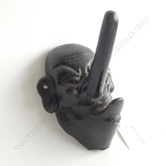 CAST IRON COAT HOOK; FACE w. LONG NOSE H.125mm