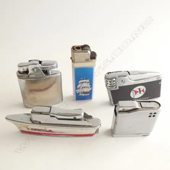 4 OLD SHIP SOUVENIR CIGARETTE LIGHTERS INC.D'JNPHINA  & YS LINE + ONE OTHER