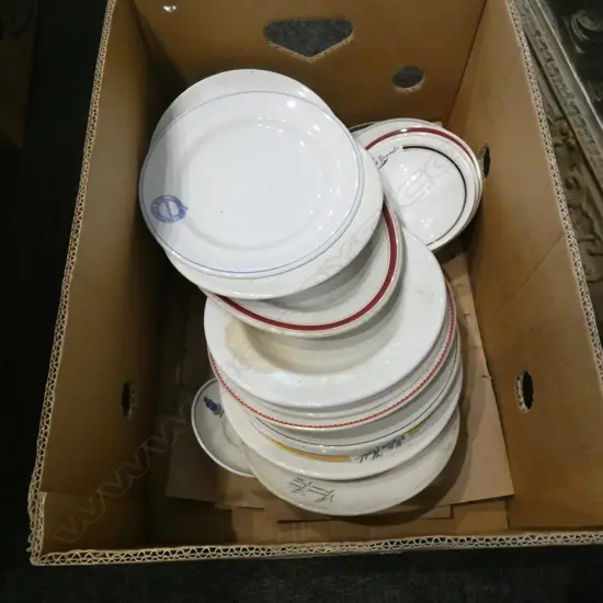 LG BOX LOT NZ HOTEL CRESTED DINNER WARE; PLATES ETC.