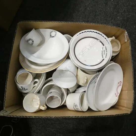 SM BOX NZ CRESTED WARE PCS - HOTEL & HOSPITAL - EGG CUPS / DEMI CUPS ETC..