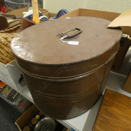 BROWN PAINTED METAL HAT BOX H.310mm