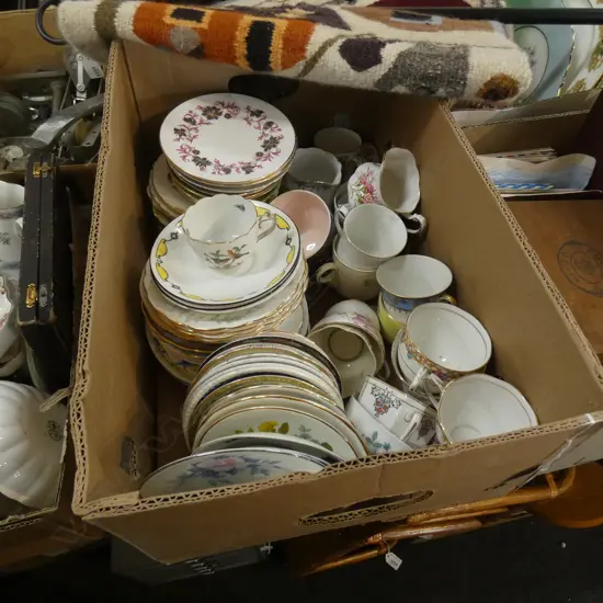 LG LOT MIXED CUPS / SAUCERS & PLATES INCL. RA/SHELLEY ETC - MOST NOT MATCHING