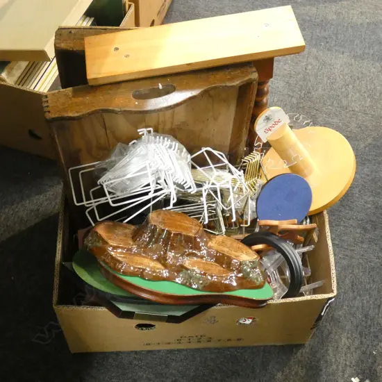 BOX LOT ASST. WIRE, WOODEN & ACRYLIC DISPLAY STANDS, 2 WOODEN TRAYS ETC