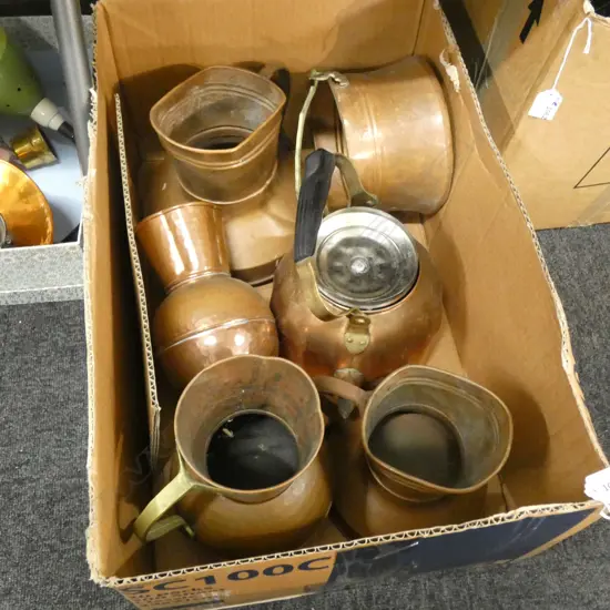 LG BOX LOT OLD COPPER; KETTLE, JUGS ETC..